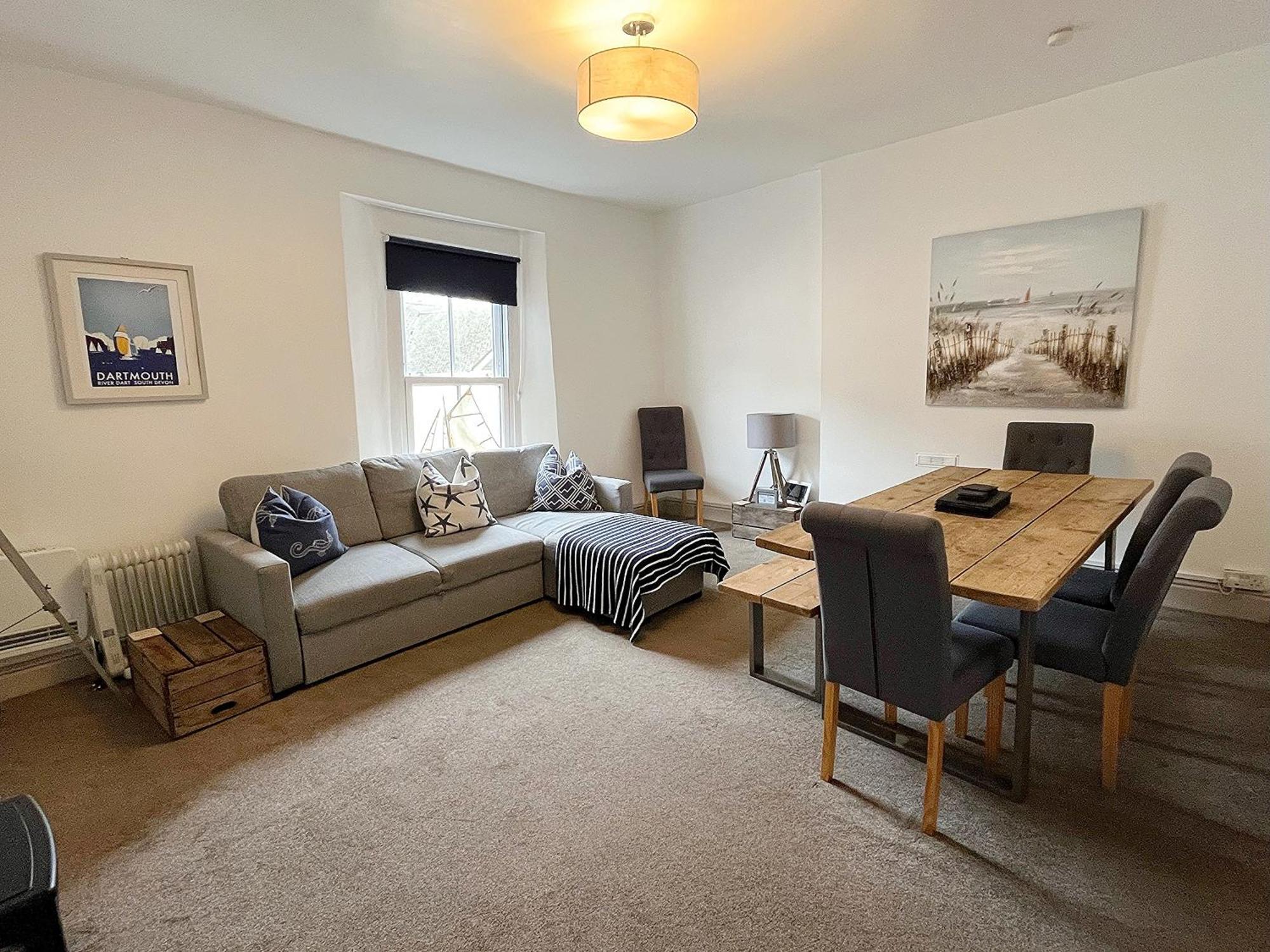 Nancie'S Place - Dartmouth Town Center With Private Parking - A Traditional Georgian Private Duplex Apartment - Beautifully Refurbished - Two Bedrooms, Bathroom, Kitchen And Lounge Diner Luaran gambar